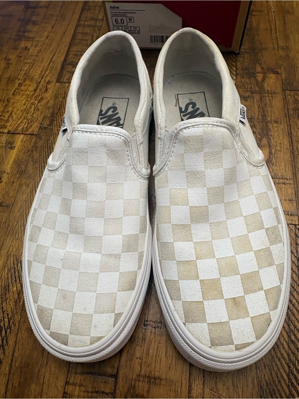 Vans size 6 checkerboard pattern white w/beige.